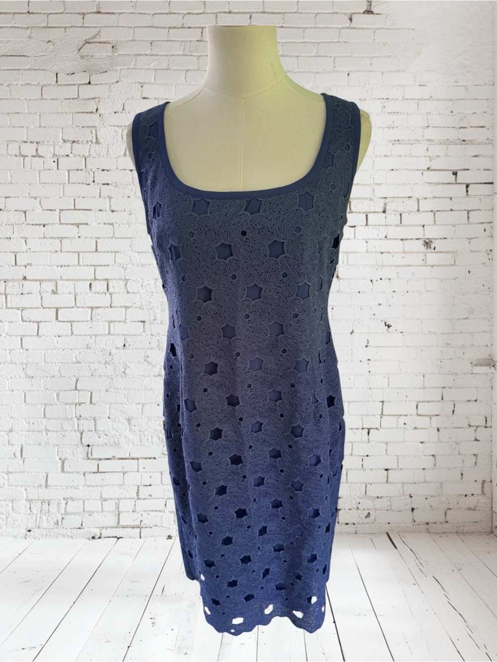 Anne Klein Blue  Dress NWT | Fully Lined Floral Cutout Sheath | Size 10
